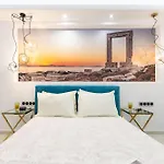 The Diamonds Of Naxos - Aggidia * Agkidia